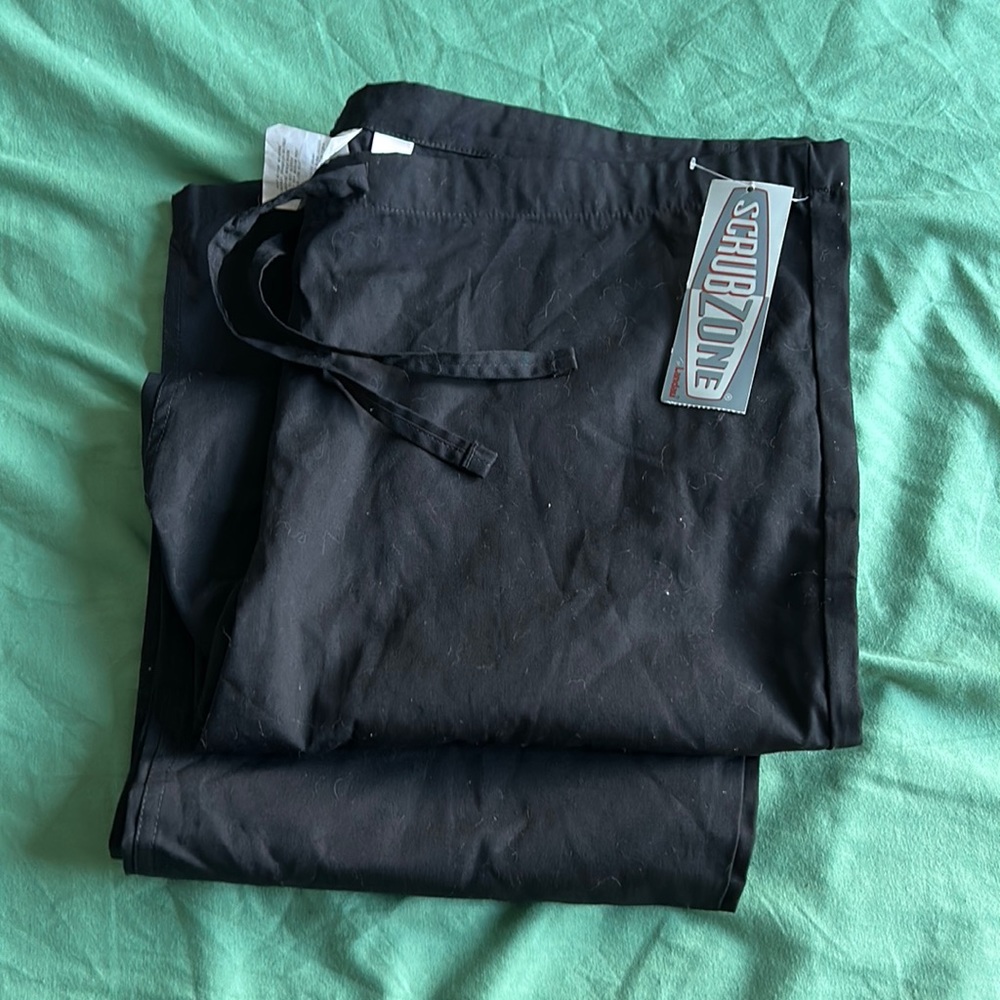 ScrubZone Medium Black Pants